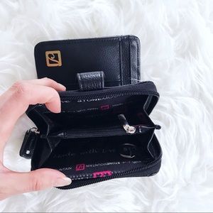 Stone Mountain Accessories Bags - ❄️ • Black Quilted Wallet • Stone Mountain Accessories Bags - ❄️ • Black Quilted Wallet •